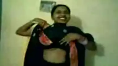 Sonu Gowda Kannada Sex hot desi housewives at Porndor.net